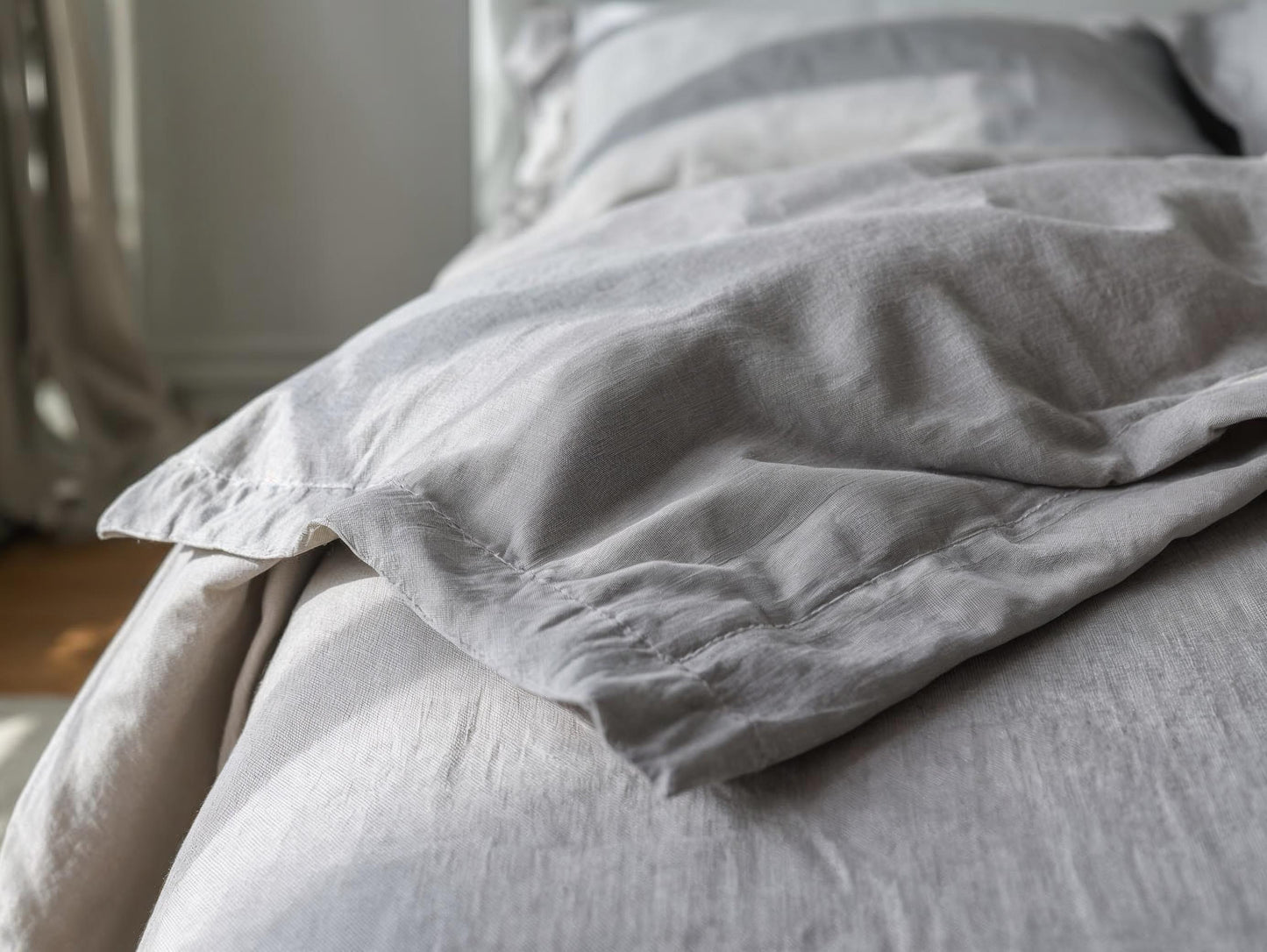 Pebble Grey Linen Quilt Cover Set – 100% Pure Linen Bedding with Matching Pillowcases | Luxury Doona Cover Australia